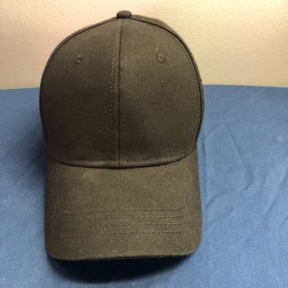 Black baseball cap buckle back winter - Picture 1 of 7